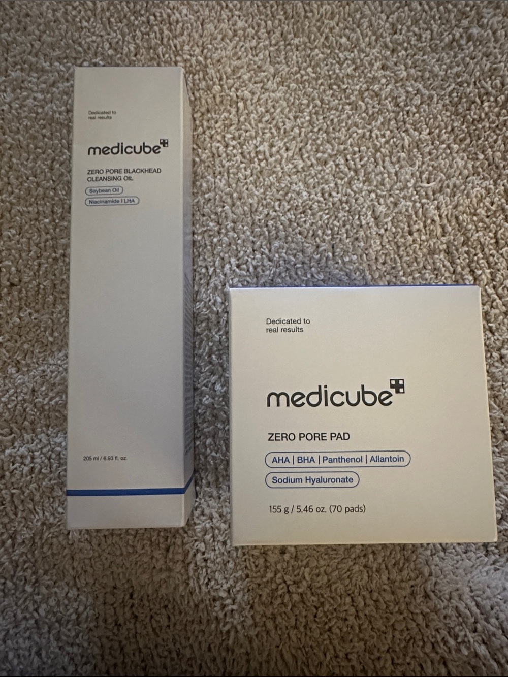 Medicube Zero Pore Pad & Cleansing Oil Set -new.